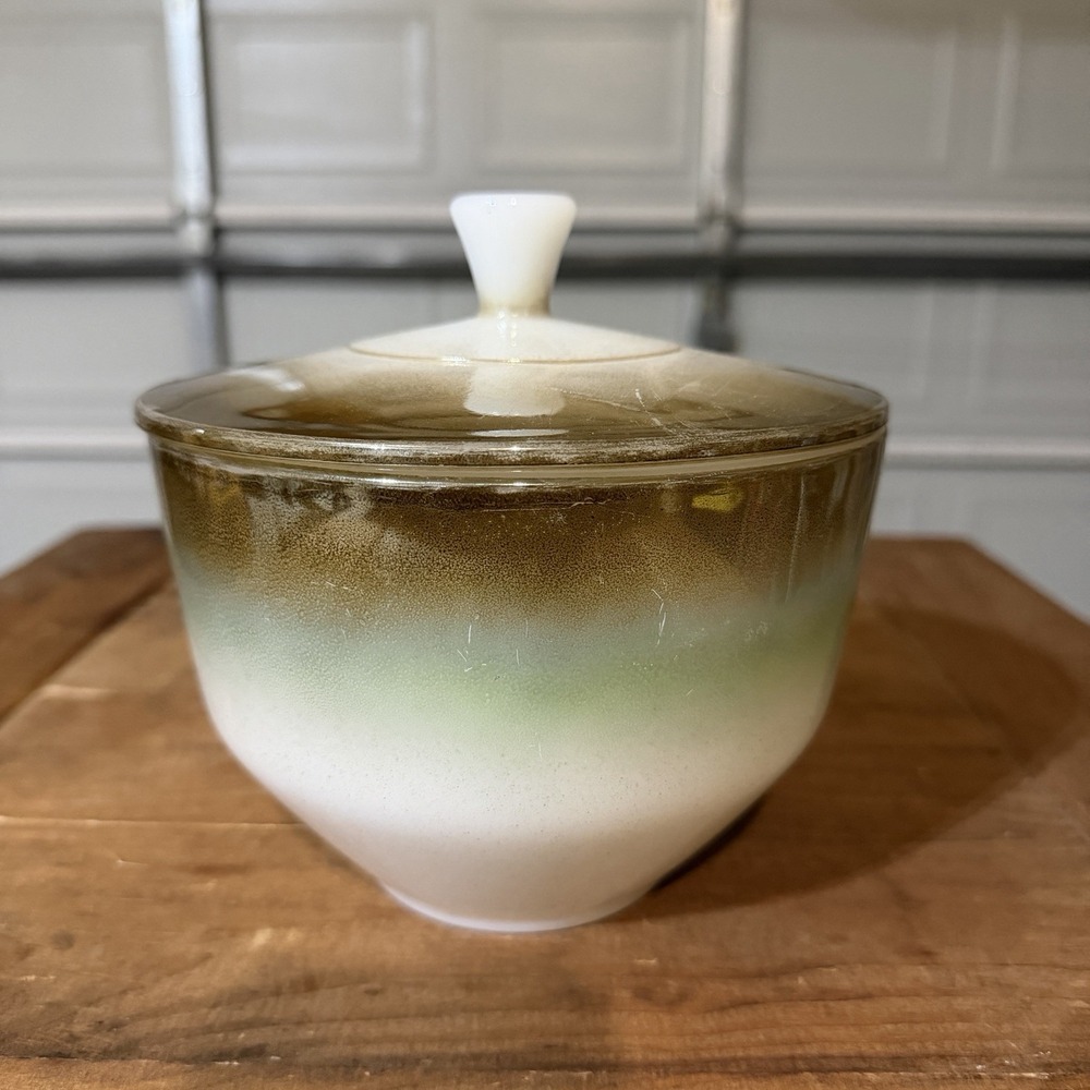 Vintage Federal Glass Green Gold Ombre Casserole Dish Lid 1.5 QT Milk Glass MCM